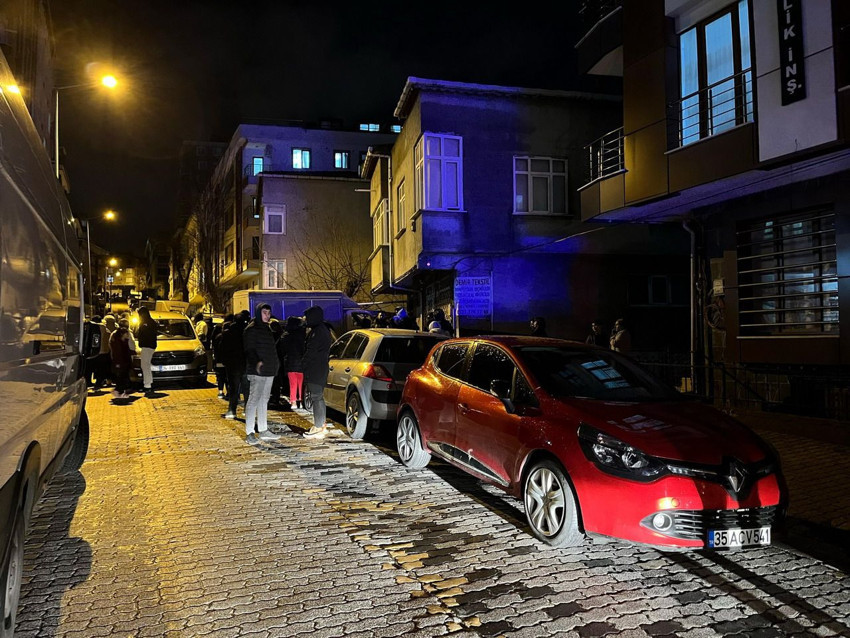 İstanbul'da duvarları çatlatyan 7 katlı bir bina daha boşaltıldı - Resim: 4