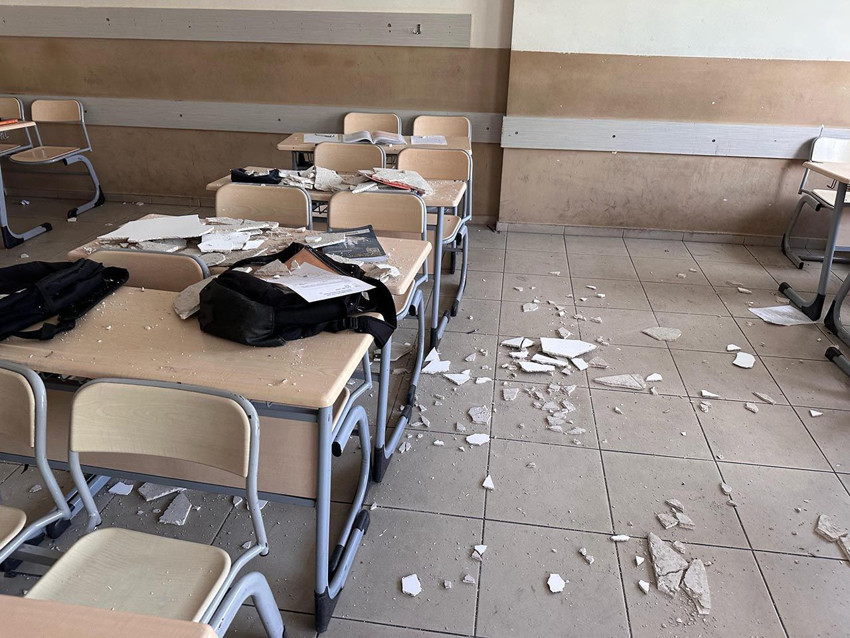 Sınıfta tavan çöktü, deprem oldu sandılar - Resim: 2