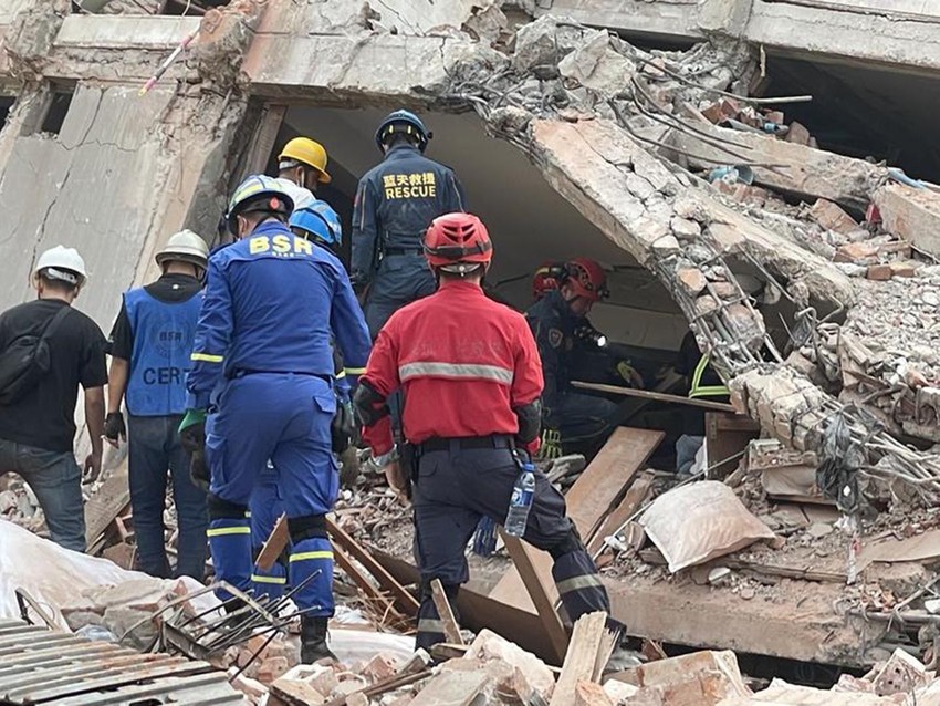 Myanmar depreminde ölü sayısı 3 bine dayandı - Resim: 2