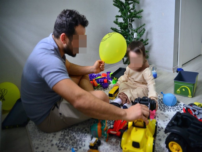 Sosyal medyada uygunsuz görüntülerini satan anneden alınan çocuk, tekrar geri verildi - Resim: 3