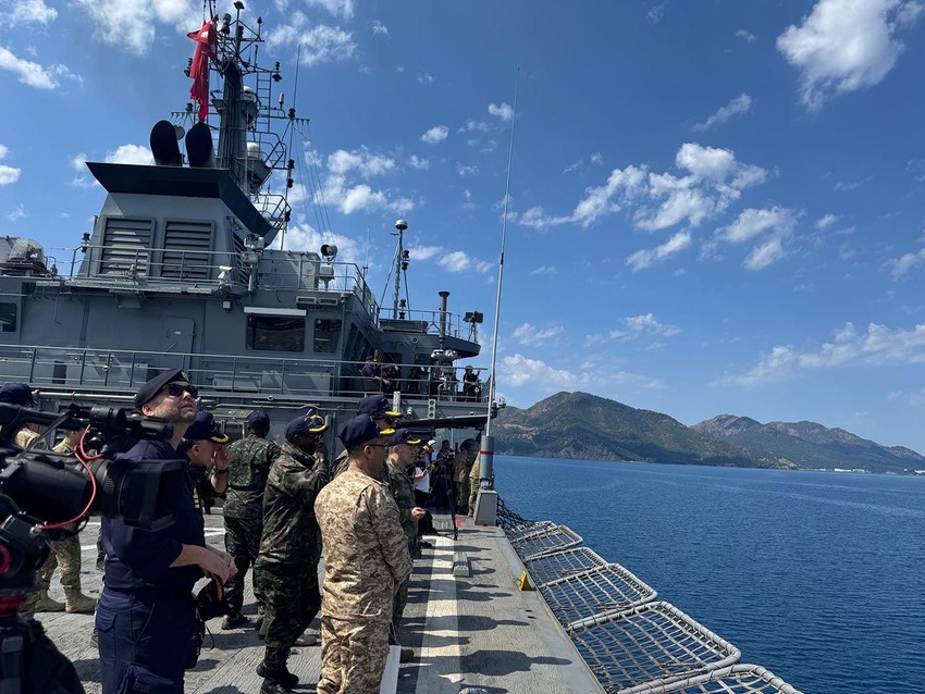 Marmaris açıklarında denizaltıya kurtarma operasyonu - Resim: 4