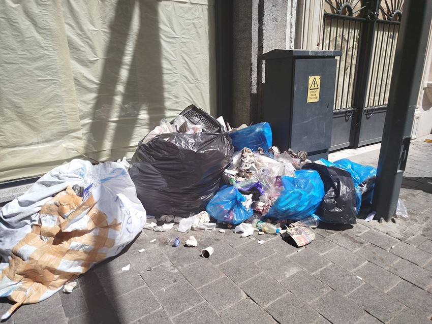 Türkiye'nin incisi İzmir'deki utanç manzara böyle görüntülendi - Resim: 3