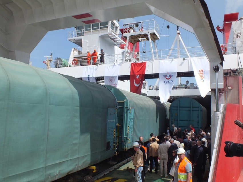 Türkiye'nin en büyük tren feribotu sefere başladı - Resim: 3