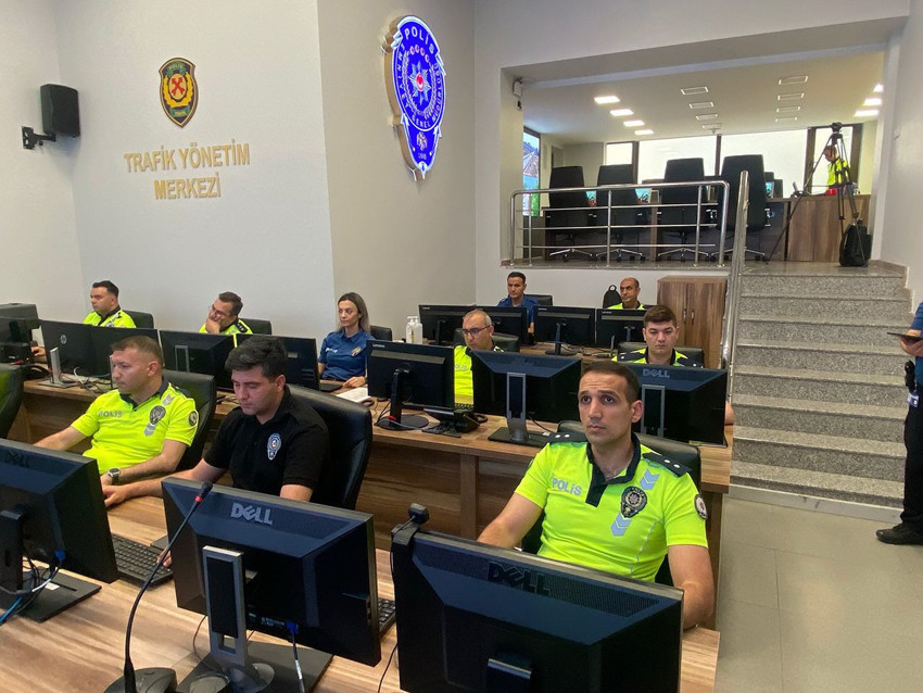 Kurban Bayramı boyunca binlerce polise çok özel ''gizli'' görev! Halkın arasına karışacaklar... - Resim: 2