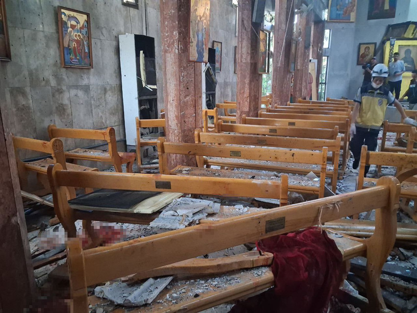 Suriye’de kiliseye intihar saldırısı: Onlarca can kaybı var - Resim: 1