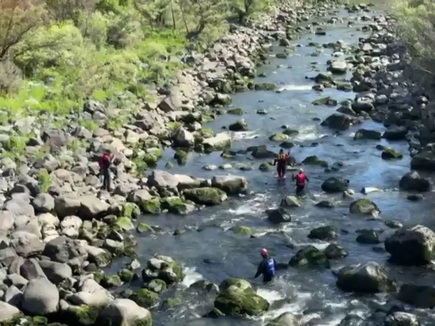 Kura Nehri'ndeki kayıp arama çalışmalarında umutlar tükeniyor - Resim: 4