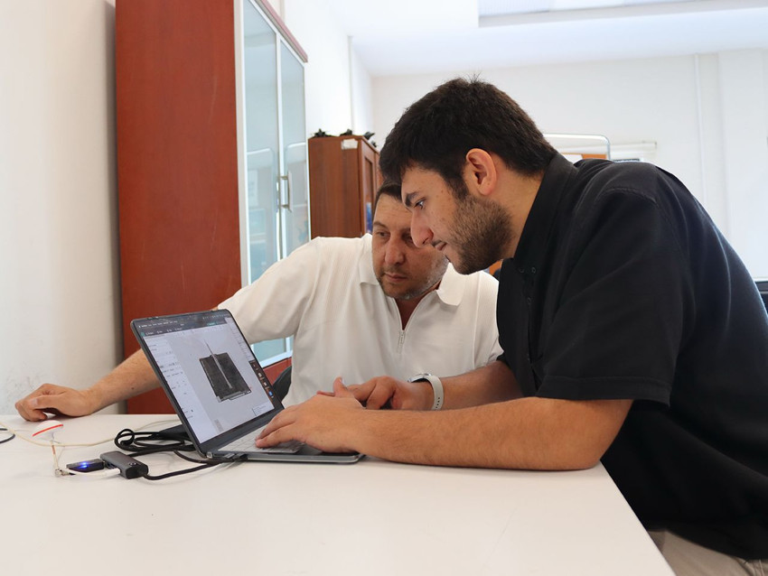 Türkiye'nin üniversiteli gençlerinden tam otomatik çok özel İHA! - Resim: 1