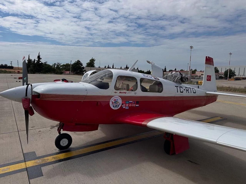 Rize'ye giderken düşen uçağın enkazı bulundu: 1 ölü, 1 yaralı - Resim: 1