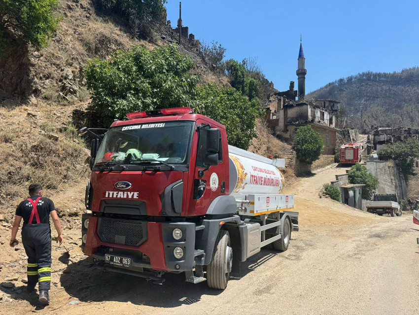 Minik kız çocuğundan itfaiye çalışanlarına tüm Türkiye'yi ağlatan mektup... - Resim: 2