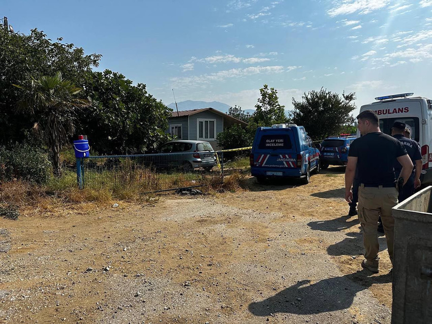 Babasına baltayla saldırıp, tarım ilacıyla intihar etti - Resim: 4