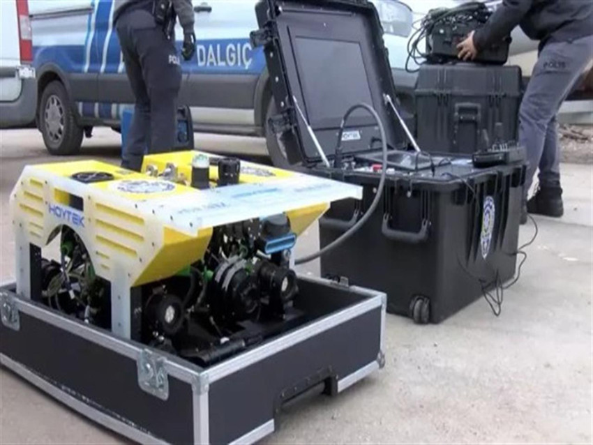 Teknesi parçalanmış halde bulunan ünlü iş insanı için ROV devreye girdi - Resim: 2