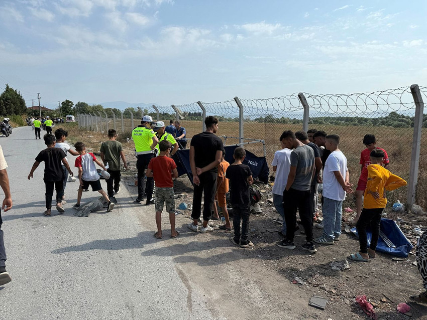Ölümlü trafik kazasında araçtan ve motosiklette bulunanlar şoke etti - Resim: 3