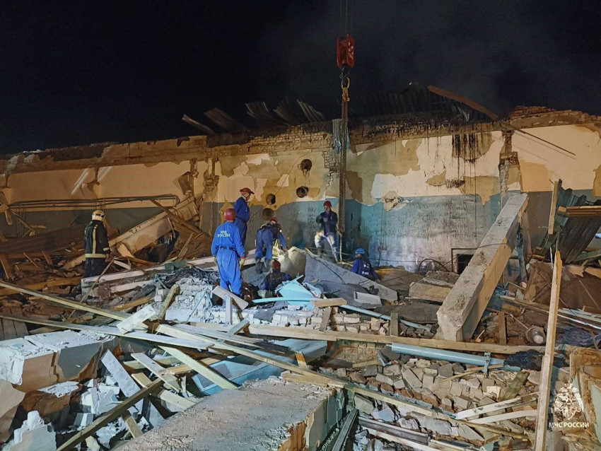 Rusya'da büyük patlama: 11 ölü, 130 yaralı var - Resim: 1