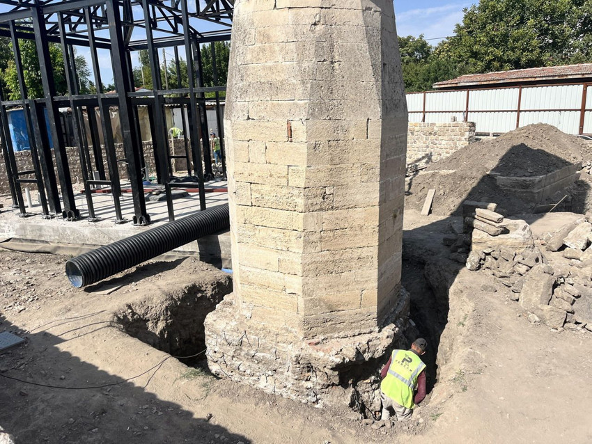 Tek minaresi kalan Osmanlı hatırası tarihi cami ibadete açılıyor - Resim: 3