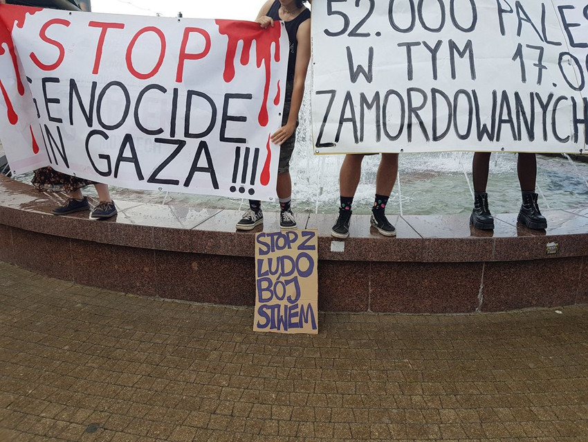 İsrail'in milli takımının sahaya çıktığı maçta İsrail milli marşı yuhaladılar - Resim: 4