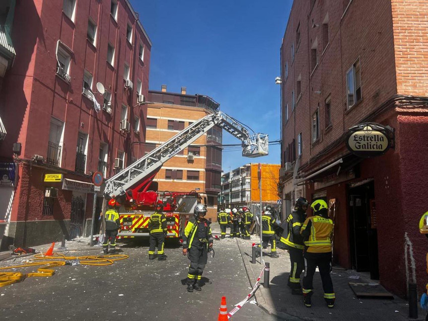 Madrid'de kafede patlama: Ölü ve yaralılar var - Resim: 2