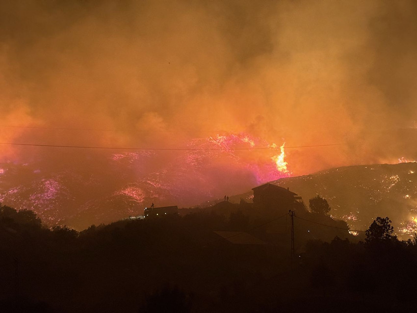 Antalya'da büyük orman yangını: Bazı yerleşim yerleri tahliye edildi! - Resim: 4