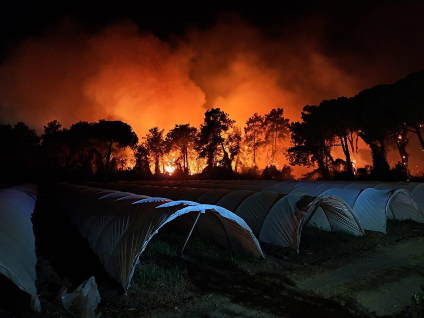 Antalya'da kabus gecesi! Oteller tahliye edildi - Resim: 1