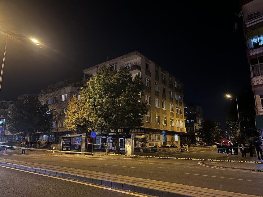 Evin seramiği bomba gibi patladı; bina tahliye edildi - Resim: 2