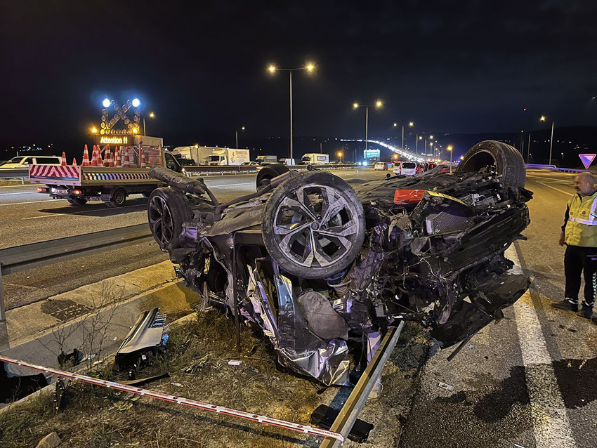 Kuzey Marmara Otoyolu’nda feci kaza : 2 ölü, 5 yaralı var - Resim: 4