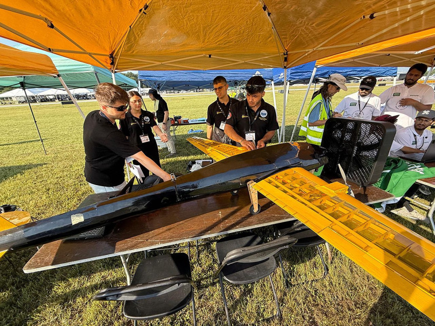 Türkiye'nin geleceği gençleri üretti: Erciyes adlı İHA Amerika’da havalandı... - Resim: 3