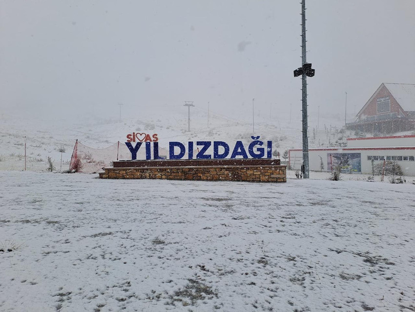 Türkiye kışa erken ''merhaba'' dedi: Birçok ilimiz beyaza büründü - Resim: 1