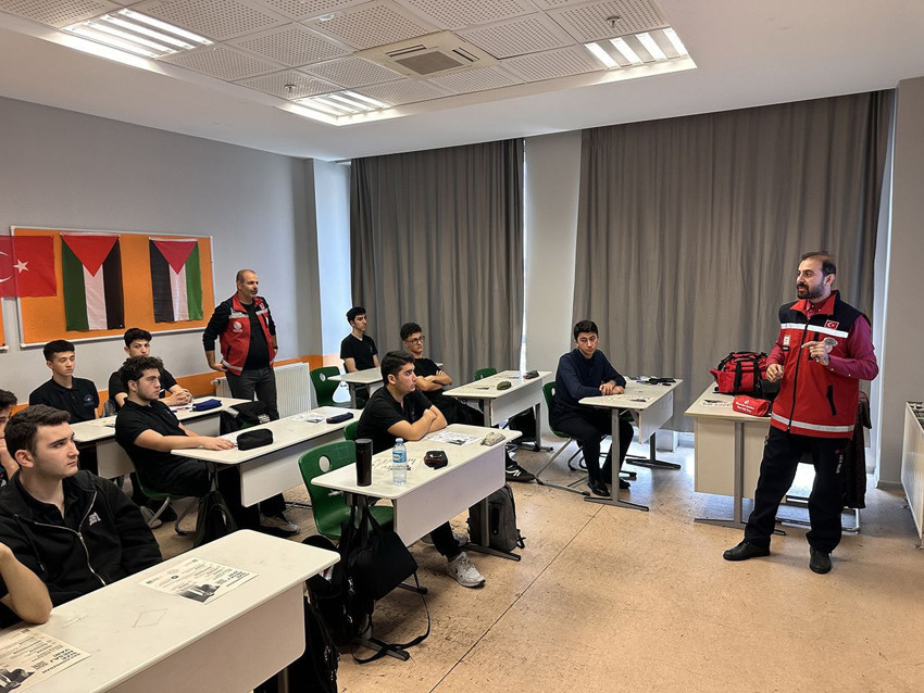 Okullarda afet alarmı: 3 milyon öğrenci aynı anda tatbikat yaptı - Resim: 4