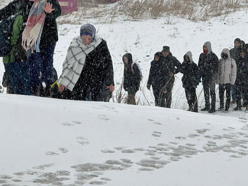 Pastırma sıcakları buraya uğramadı: Tipiye yakalandılar! - Resim: 3