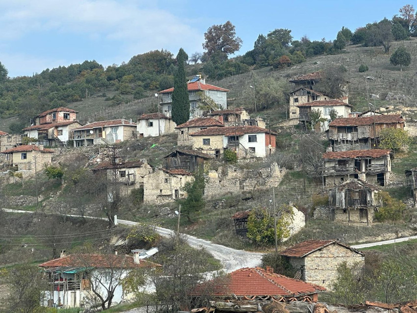 Türkiye'nin 450 yıllık köyünde artık sadece 4 kişi yaşıyor... - Resim: 4