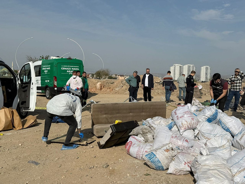 Kan donduran cinayet: Öldürüp tuzlayıp, halıya sararak bir çekyatın içinde moloz alanına atmışlar - Resim: 2
