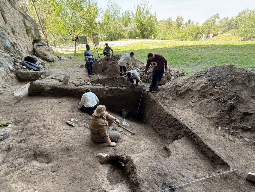 Türkiye'nin turizm başkenti Antalya'da toprağın altından tarih fışkırdı - Resim: 2
