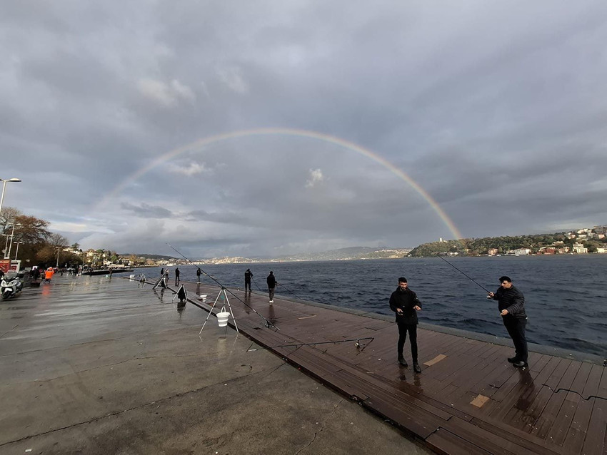 İstanbul Boğazı'nın ortasında gökkuşağı sürprizi - Resim: 2
