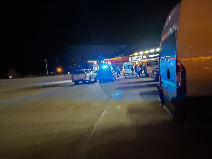 Dinlenme tesisinde günlerdir park halinde duran otomobilden ceset çıktı - Resim: 3