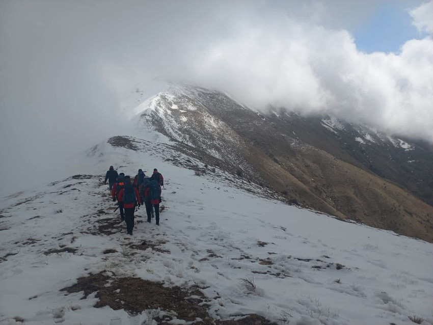 Kayıp dağcıdan günler sonra müjdeli haber: Mucizevi bir şekilde hayatta kalmış! - Resim: 2
