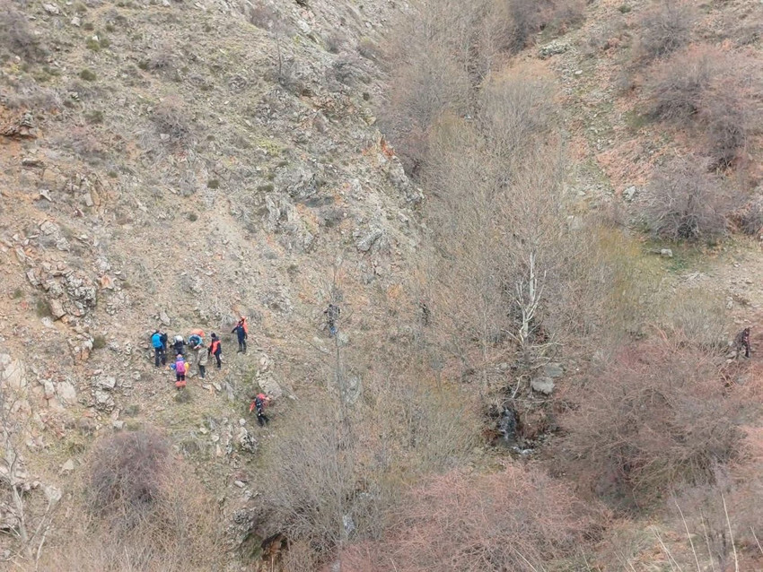 Kayıp dağcıdan günler sonra müjdeli haber: Mucizevi bir şekilde hayatta kalmış! - Resim: 4