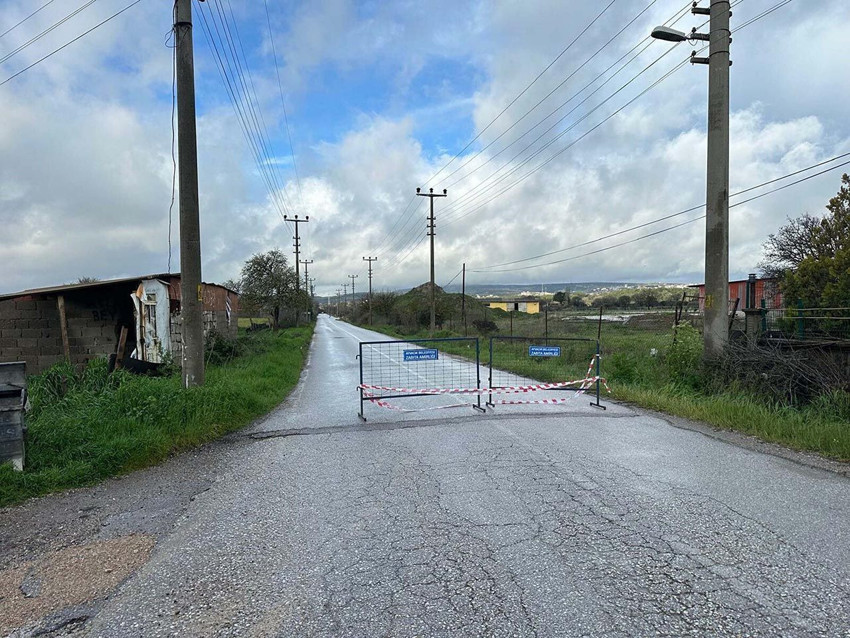 Çanakkale'de sağanak yağış hayatı felç etti - Resim: 4