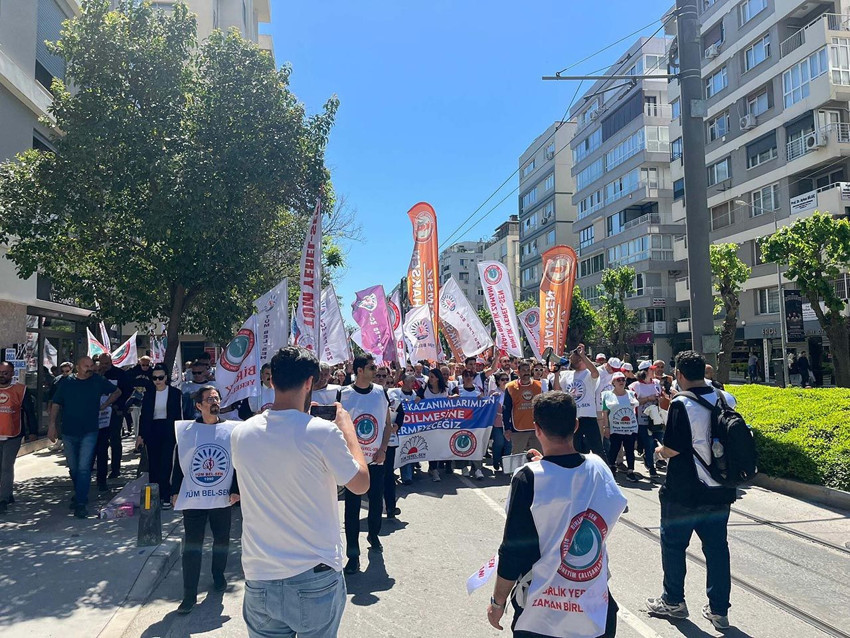 Dört belediyenin memurları, iş bırakıp CHP il binasına yürüdü - Resim: 2