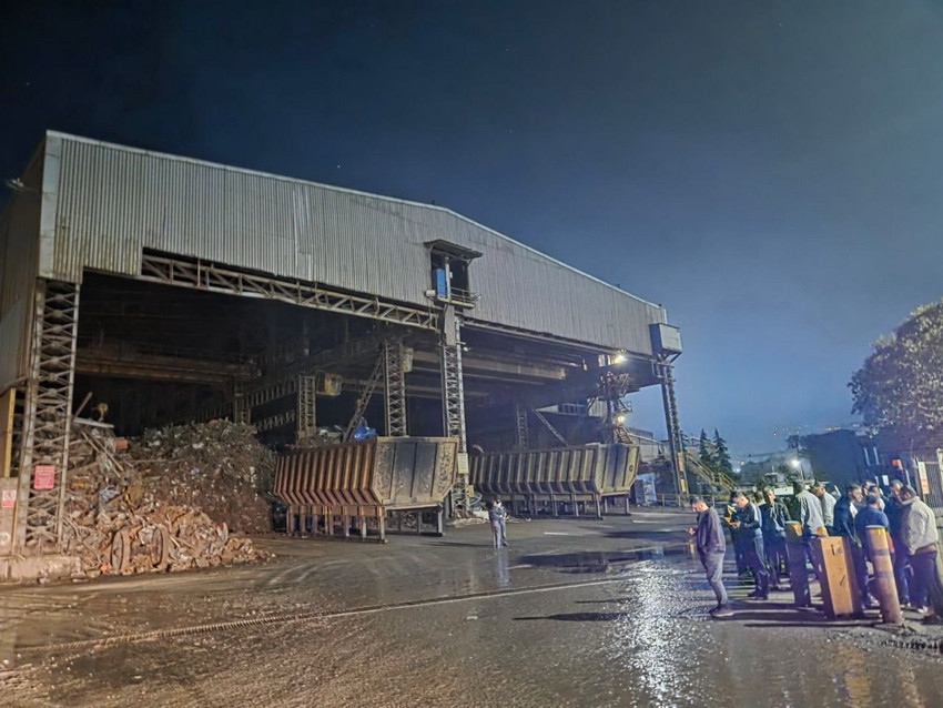Samsun'da demir çelik fabrikasında facia: Elektrik akımına kapılan 3 işçi hayatını kaybetti - Resim: 3