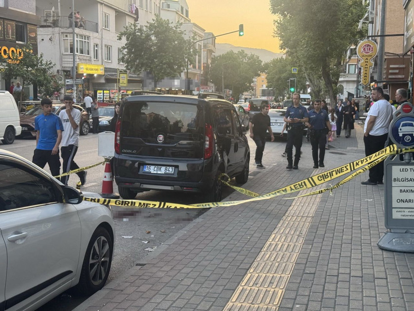 Bursa Yıldırım'da sosyal medya kavgası cinayetle bitti: 22 yaşındaki genç hayatını kaybetti - Resim: 2