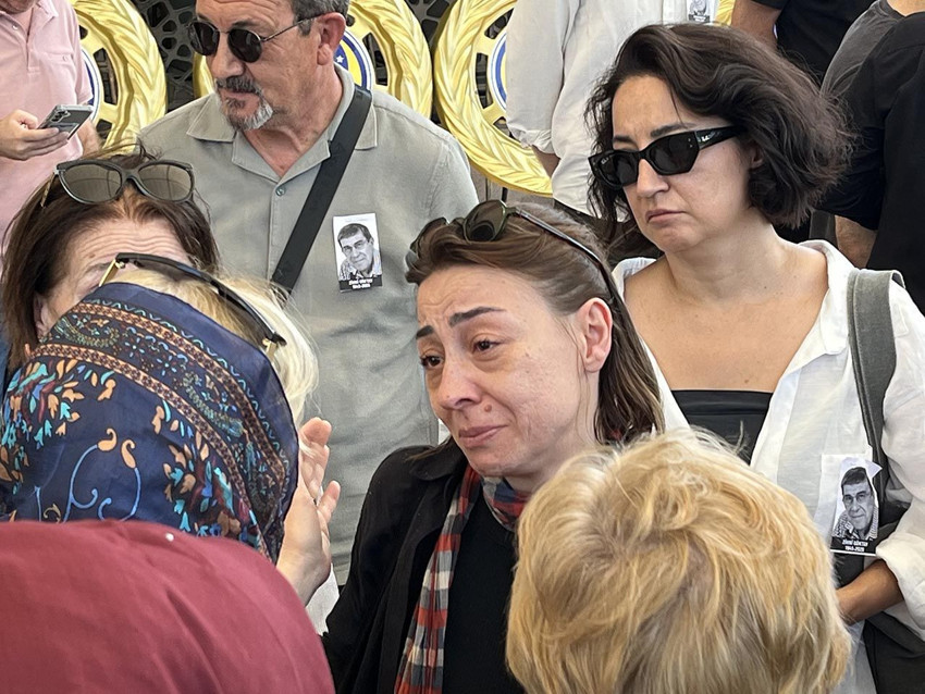 Türk tiyatrosunun duayen ismi Zihni Göktay'a veda! Oğlu vasiyetini açıkladı - Resim: 4