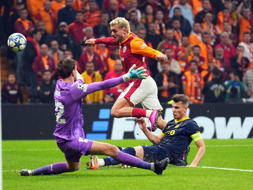 Galatasaray'ın yıldızı devre arasında yuvadan uçuyor! Yerine gelecek isim de belli! - Resim: 1