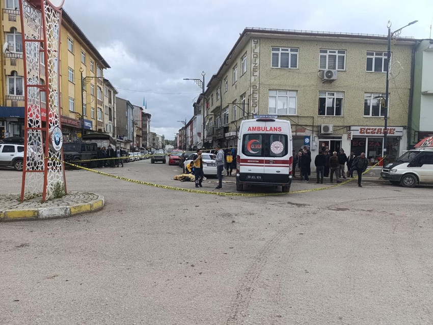 İlçe meydanına korkunç infaz: Belediye çalışanı 9 kurşunla öldürüldü! - Resim: 4