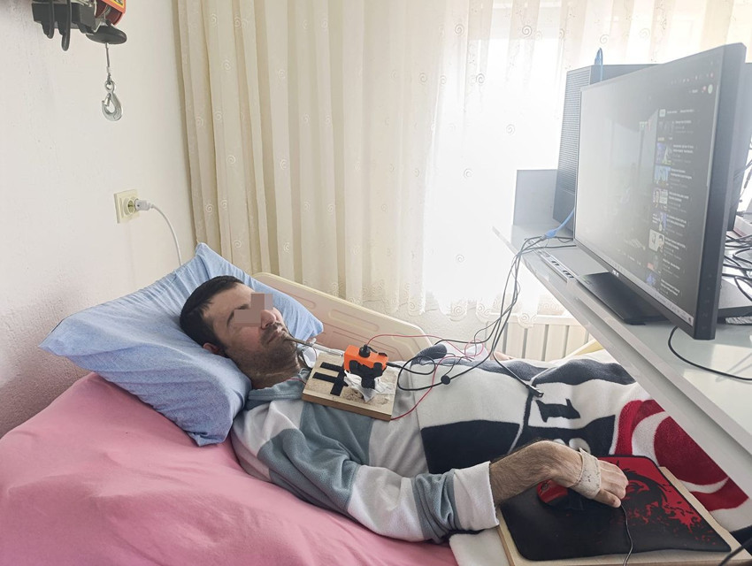 16 yıldır sadece 6 metrekarelik bir oda yaşayan gençten ders gibi sözler - Resim: 4