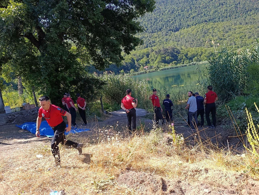 Botla göle açılan gençten acı haber - Resim: 4
