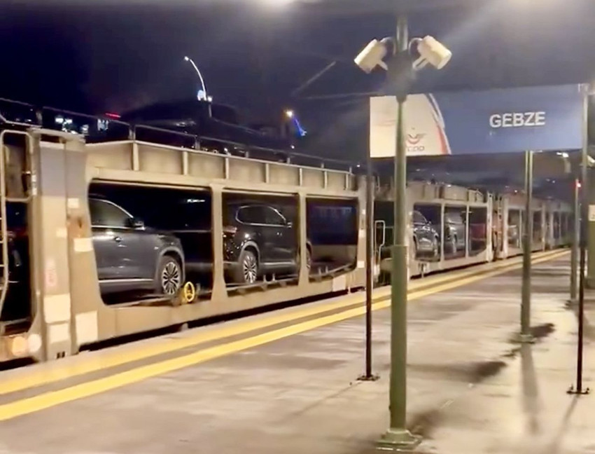 TOGG T10X ve TOGG T10F'ler trenlere yüklendi; yerli otomobilin Avrupa yolculukları başladı - Resim: 3