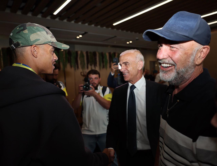 Fenerbahçe'nin tarihe geçen transferi Mason Greenwood'a coşkulu karşılama - Resim: 3