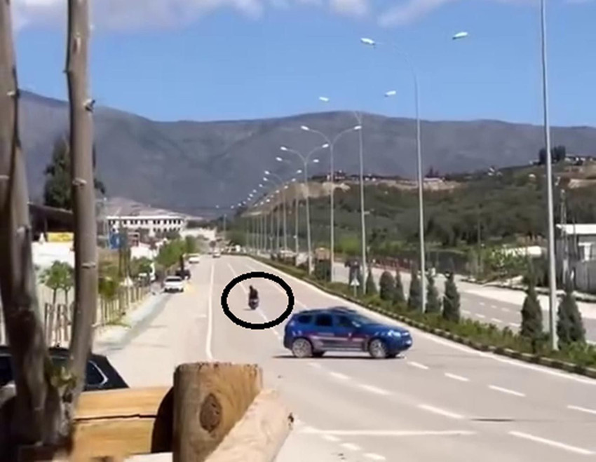 TikTok için çektiği video pahalıya patladı - Resim: 1