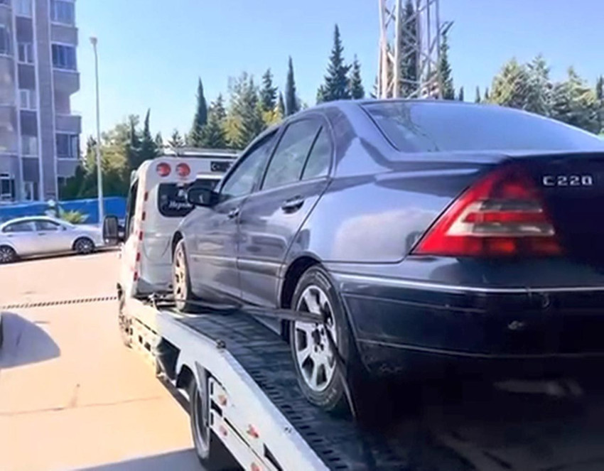 Dizel aracına benzin konulan sürücünün isyanı sosyal medyayı salladı - Resim: 2