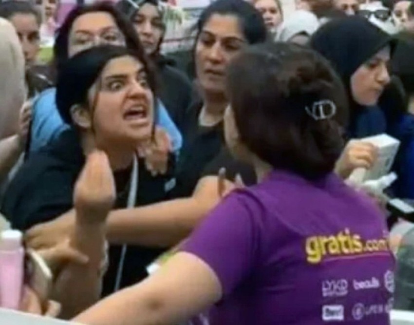 ''İndirim Canavarı'' Beyza Siccin 8'in çekimlerini ''musallat'' yüzünden mi terk etti ? - Resim: 2