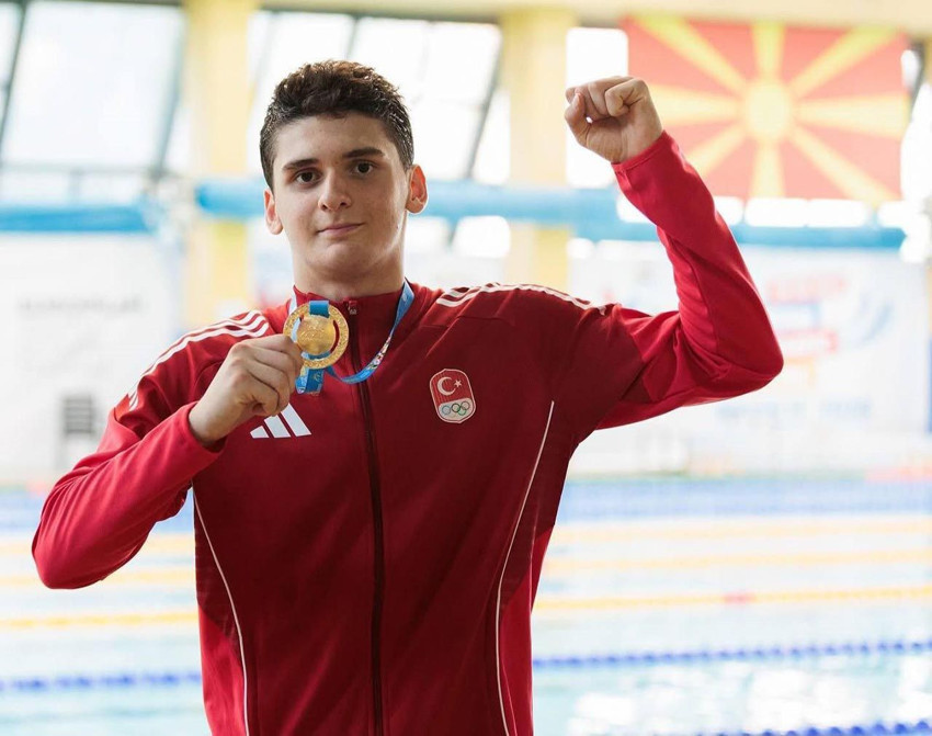 Yaşı küçük ama başarısı çok büyük: 15 yaşında 46 Türkiye rekoru kırdı - Resim: 1